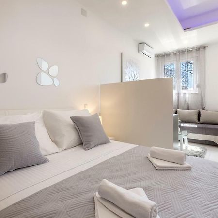 Studio Apartments Twins Сплит Екстериор снимка