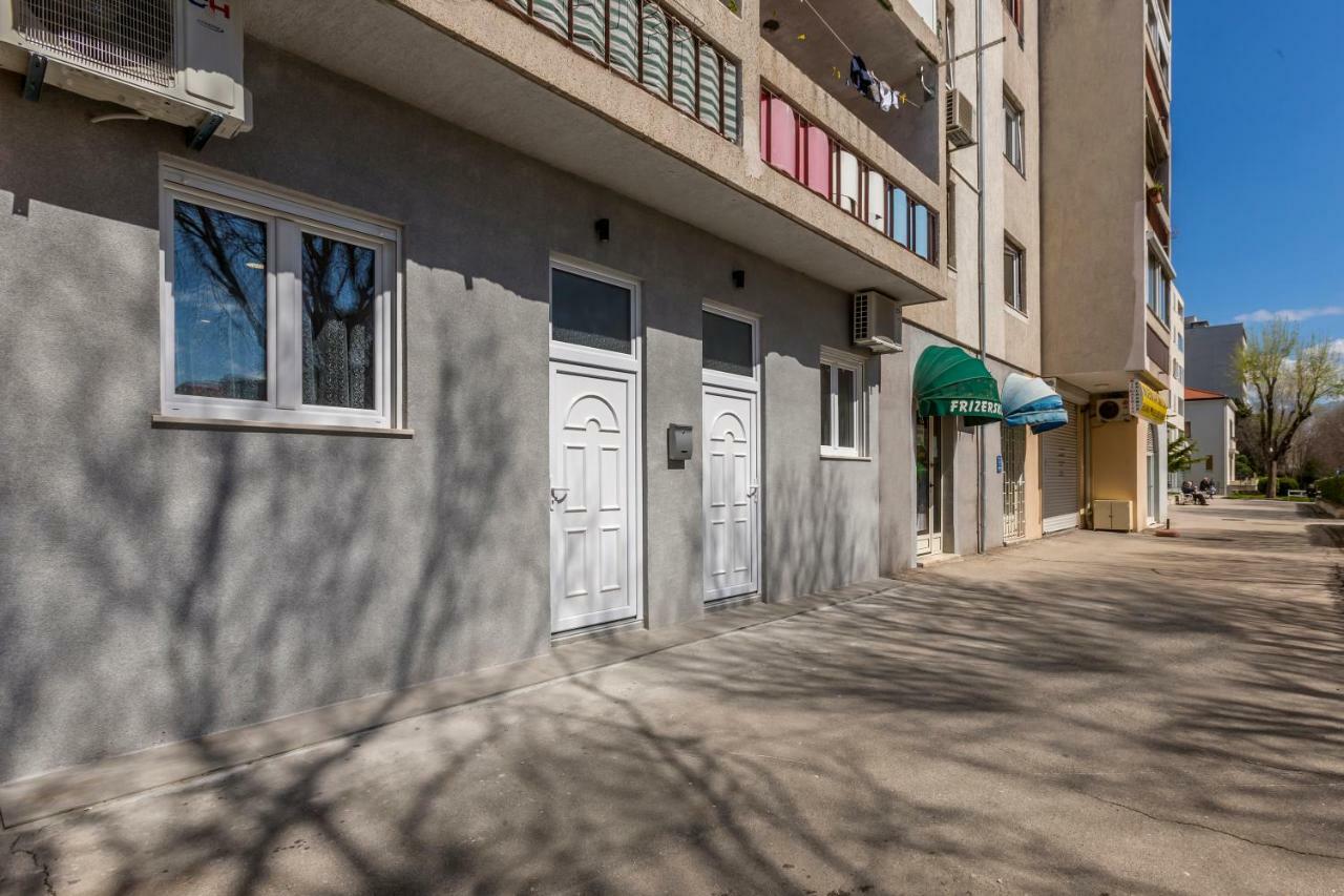 Studio Apartments Twins Сплит Екстериор снимка